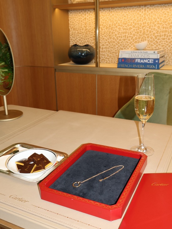 Cartier Jewelry - Cartier Gold Necklace with Black Velvet Tray, Red Box, and Certificate